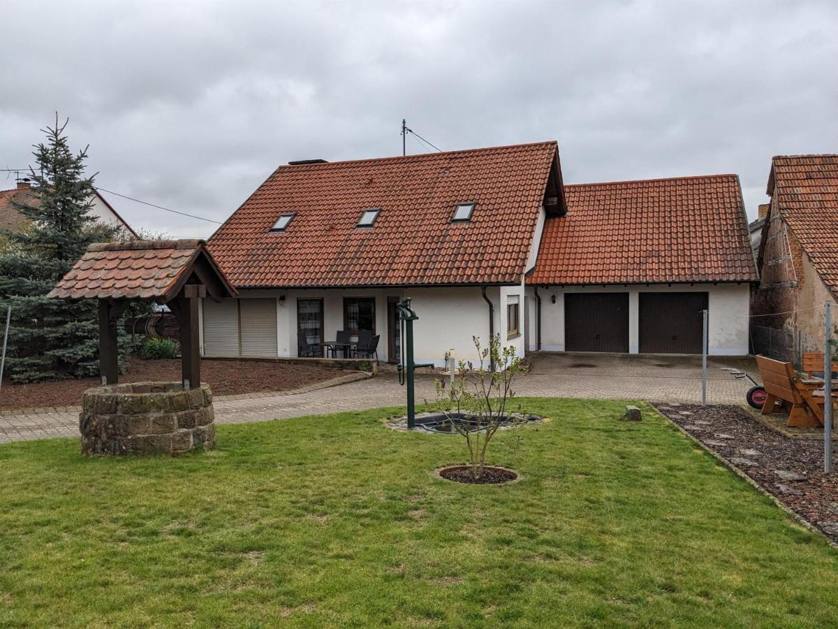 Ferienwohnung Madenburgblick Eschbach  Exterior foto